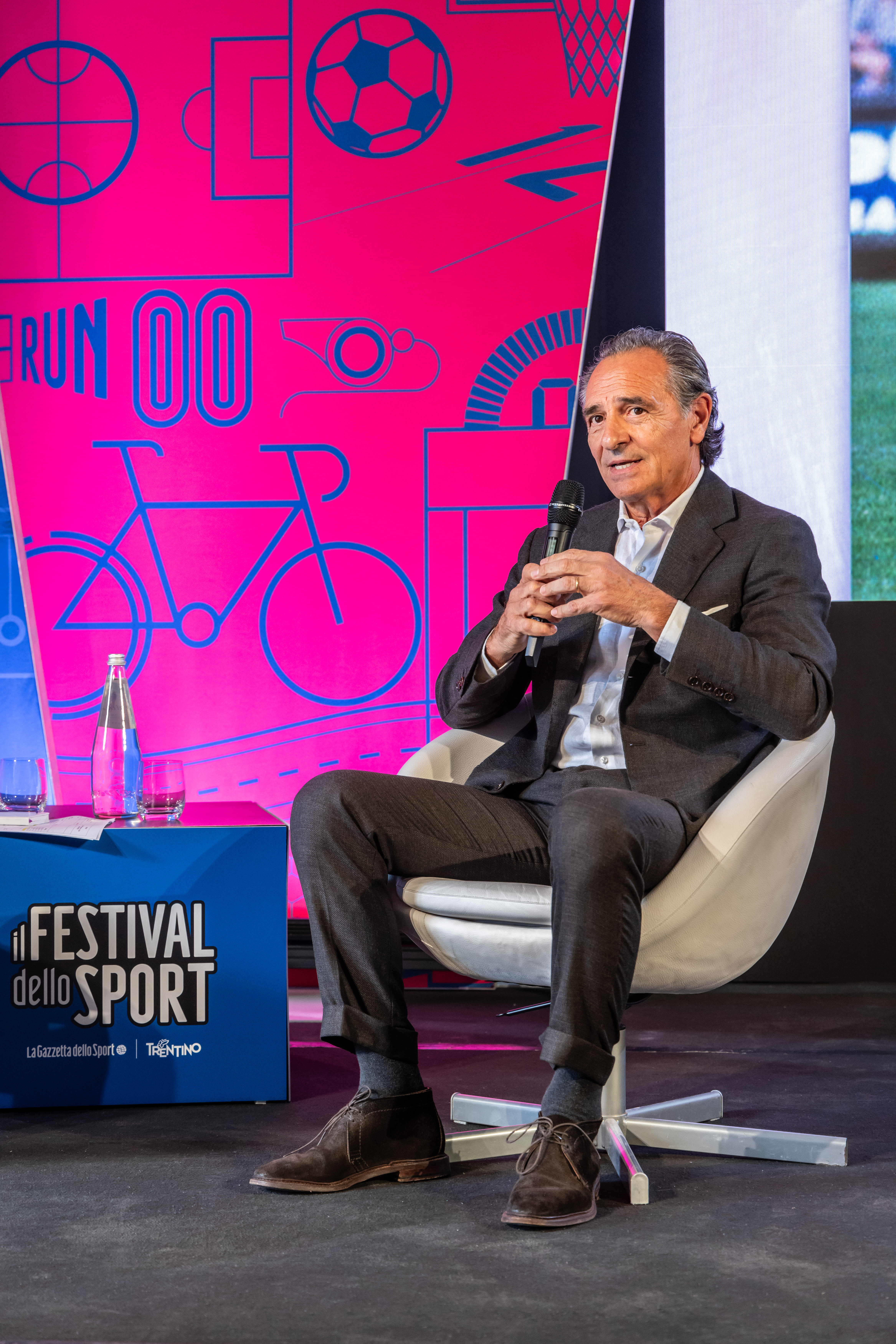 Cesare Prandelli: Il Mio Calcio Etico Nella foto: Cesare PRANDELLI