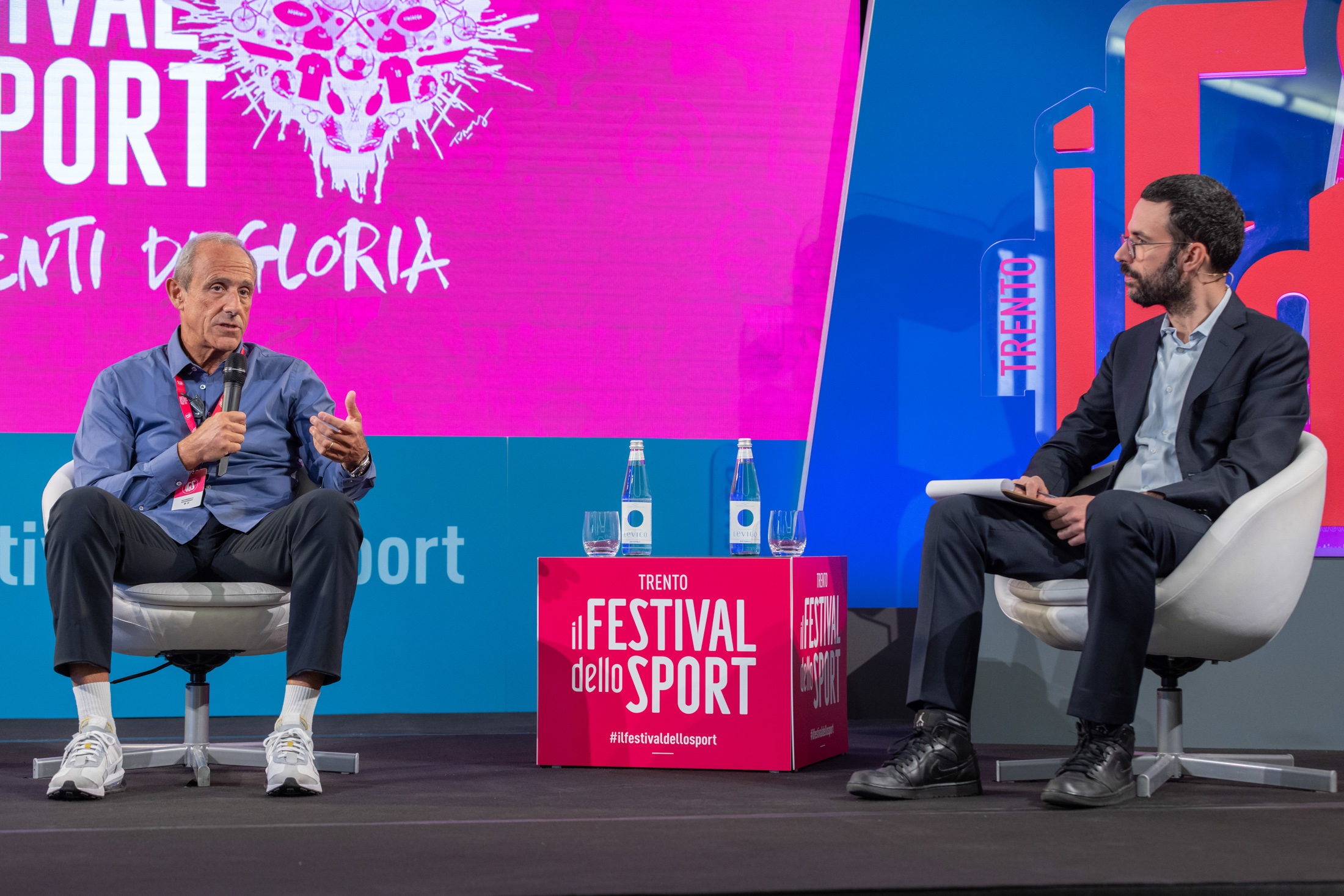 ETTORE MESSINA, LA MIA OLIMPIA TRICOLORE Nella foto: Ettore MESSINA con Davide CHINELLATO Festival dello Sport Sala Depero Trento, 22 settembre 2022