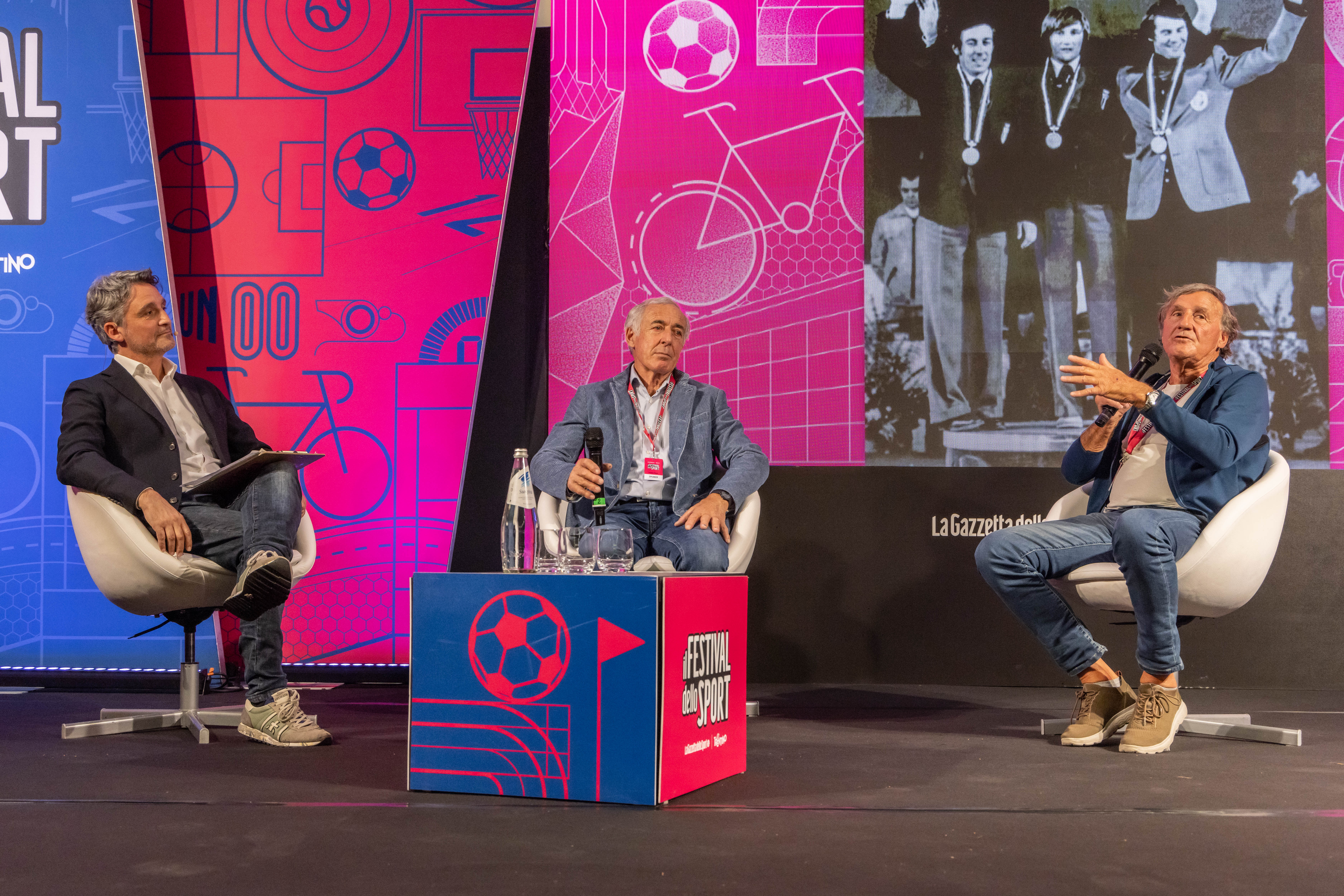 FESTIVAL DELLO SPORT GROS E THOENI: LA VALANGA SIAMO NOI Nella foto: Furio Zara, Gustavo Thoeni, Piero Gros.