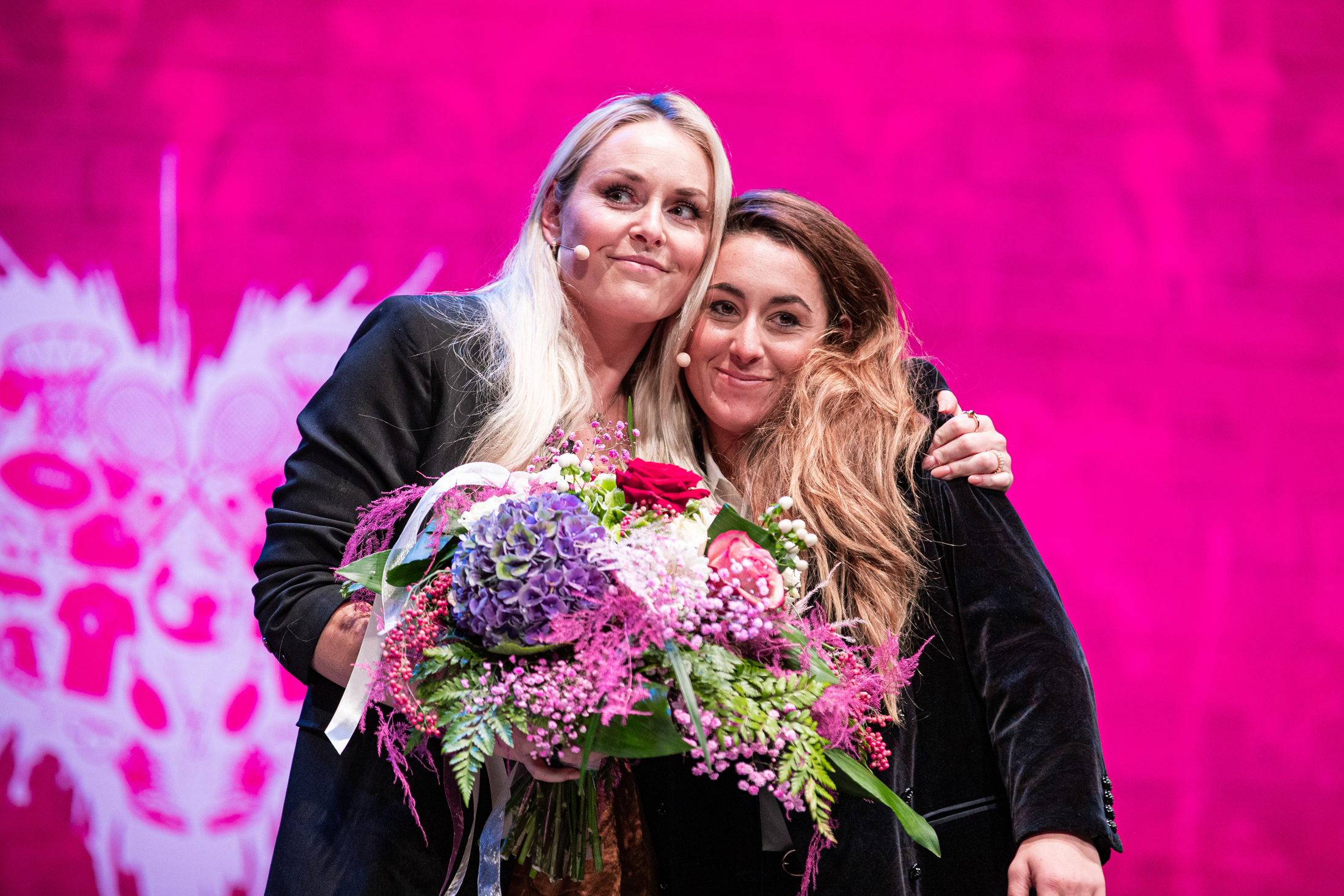 GOGGIA E VONN, ALTA VELOCITA’ Nella foto: Lindsey VONN, Sofia GOGGIA Festival dello Sport Teatro Sociale Trento, 25 settembre 2022