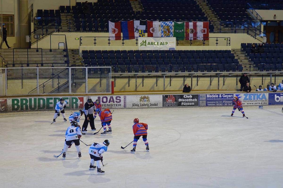 Giochi Arge Alp 2025, 200 atleti under 14 in Trentino per il torneo di hockey ghiaccio