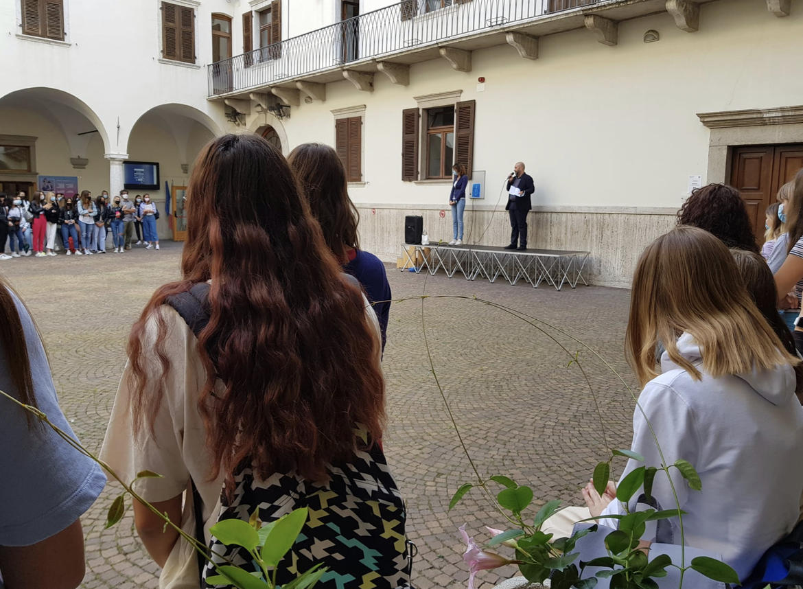 Primo giorno di scuola al Sacro Cuore di Trento Primo giorno di scuola al Sacro Cuore di Trento