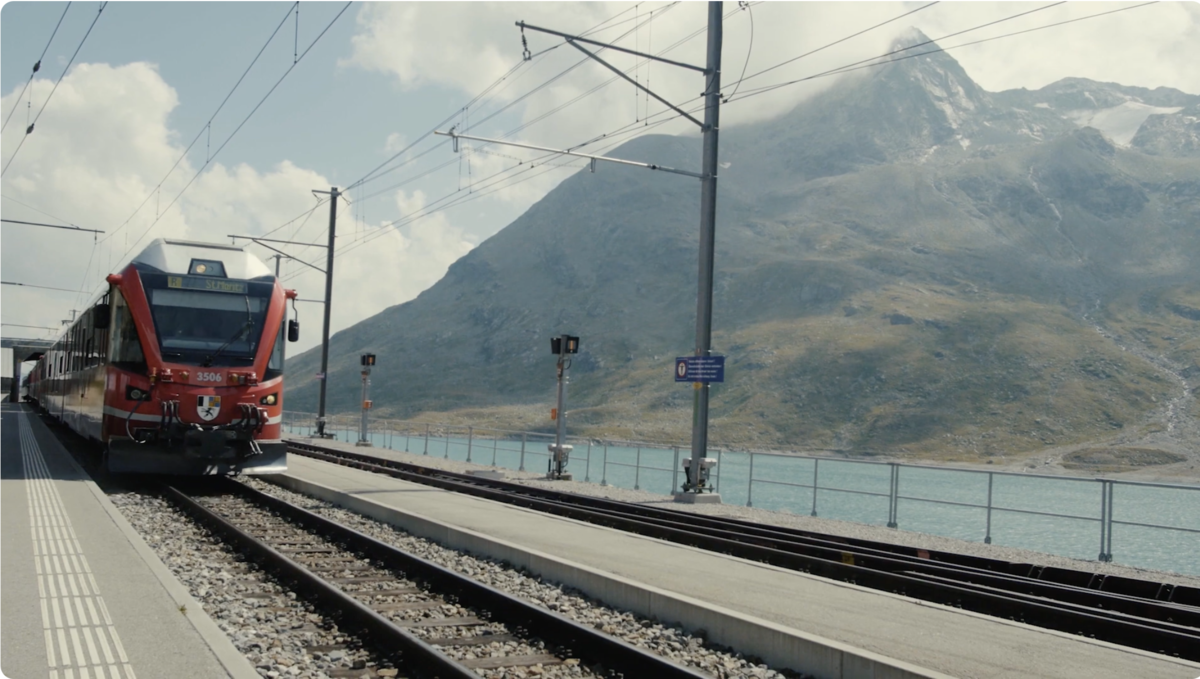 Jugendliche entdecken mit Arge Alp und Yoalin die Alpenregionen: 150 Interrail-Tickets zu gewinnen